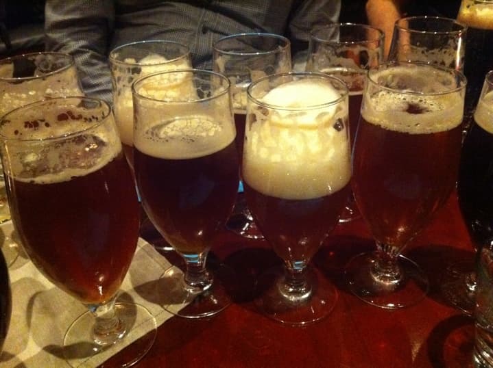 Nøgne ø på Akkurat