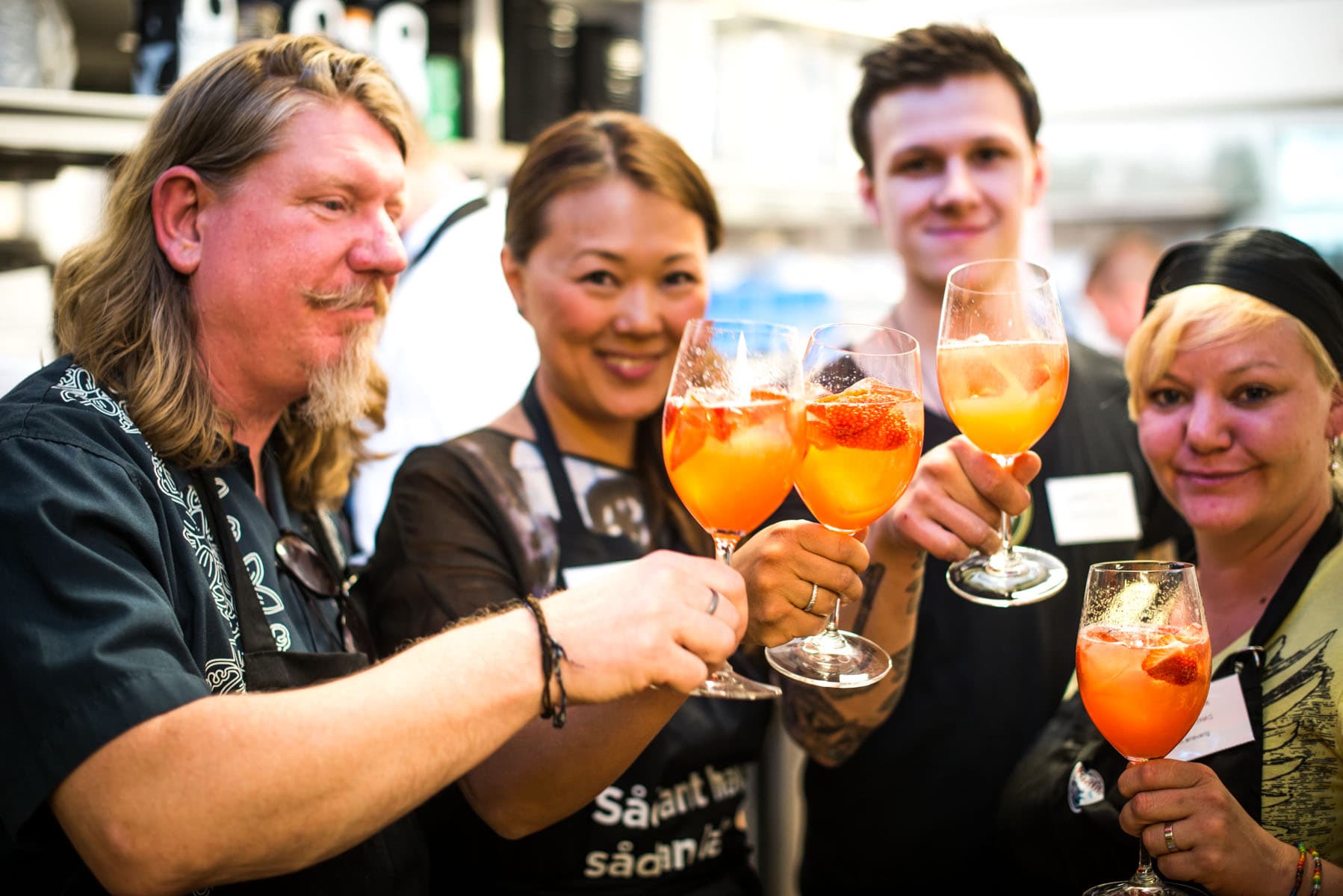 Vin möter mat 27 april 2014 – Matlagning, vinprovning, nätverkande och massor av skratt