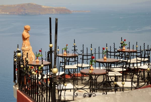 Moules frittes med sötpotatis och stingig aioli.