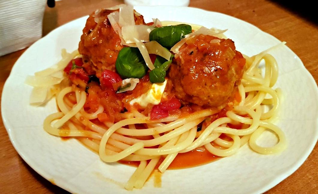 Italienska köttbullar i tomatsås