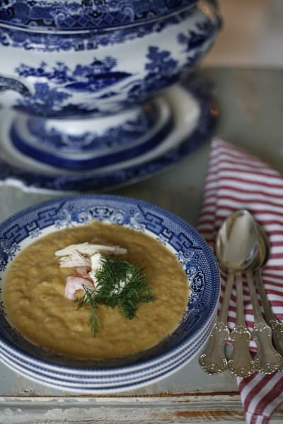 Bild på Kockpojkarnas bästa soppa med kyckling, räkor och pepparrot.