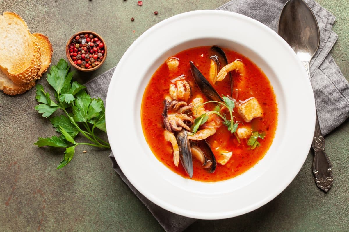 Fiskgryta med saffran & tomat