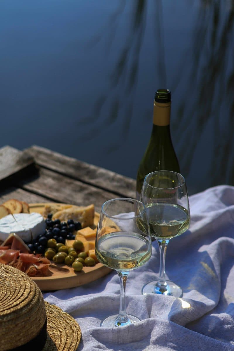 Bild på Bubbel och vitt för beställning i sommar