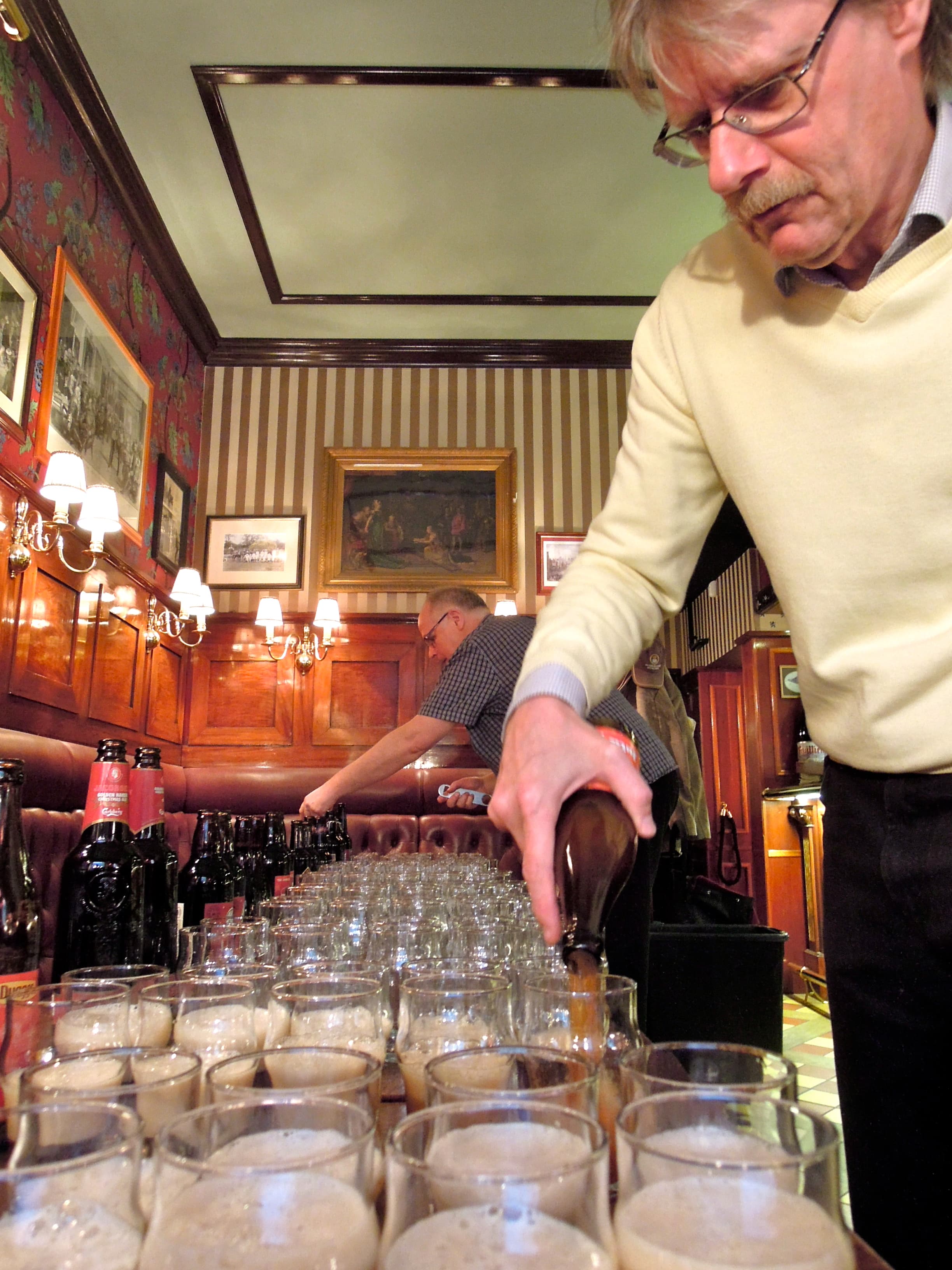 Veckans öl eller nyss drucket av Jerry Lindahl 2013