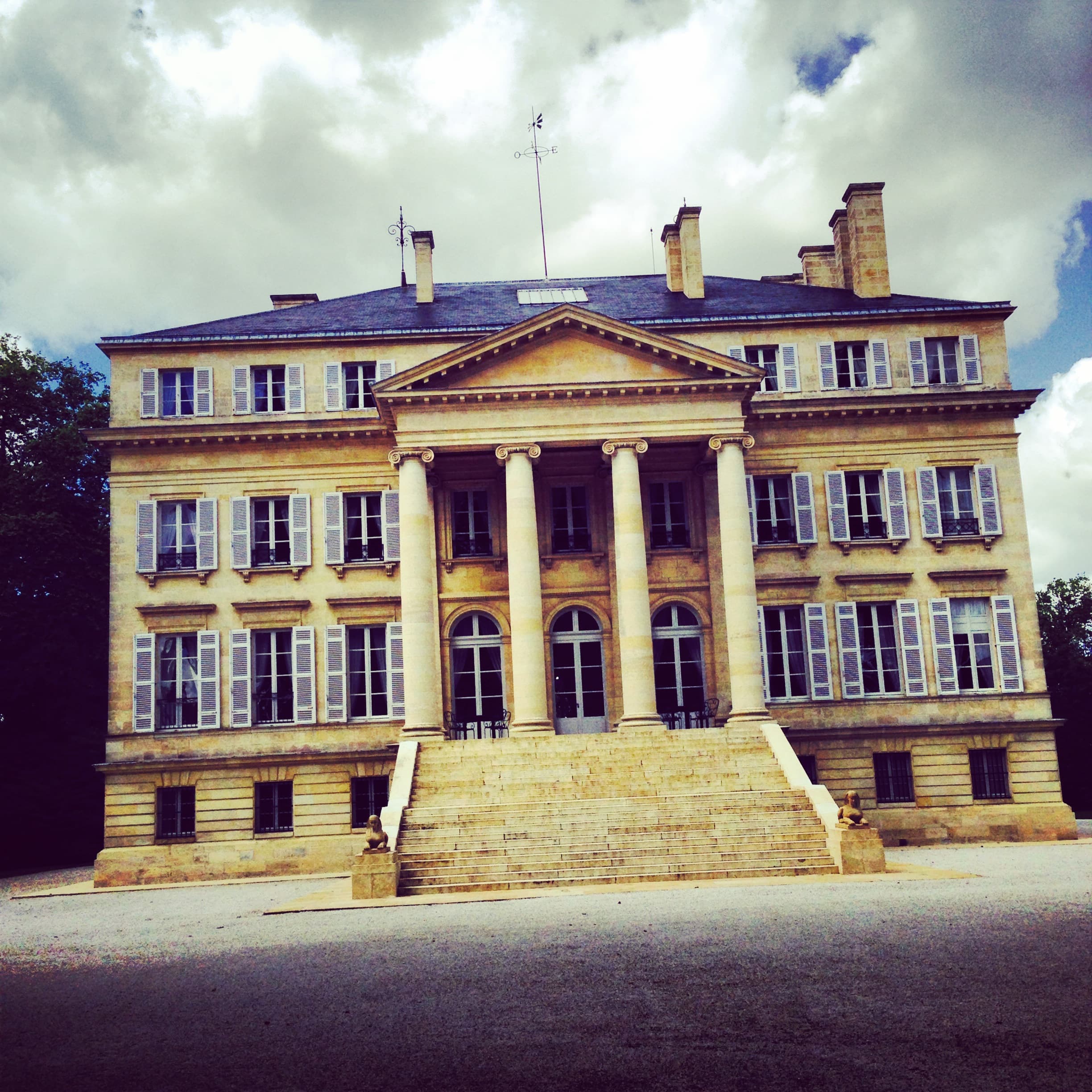 Bra Bordeaux för 100-lappen