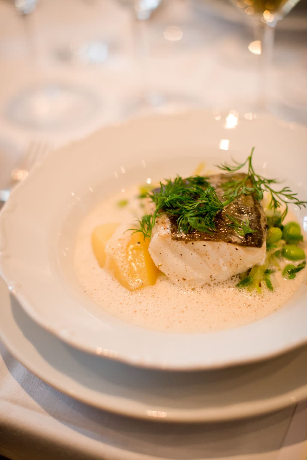 Rött vin till fisk – skål för det!