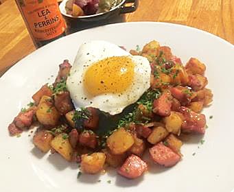 Pytt i panna med hemgjord falukorv