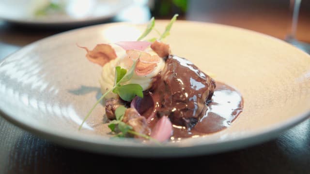 Bild på Rödvinsbrässerade Oxkinder