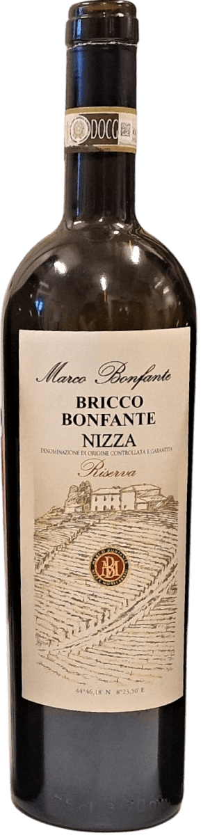 Rött vin från Nizza Piemonte Italien