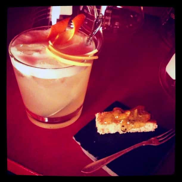 I BAREN med Tom Surma – Cocktail ”Rök och Marmelad”